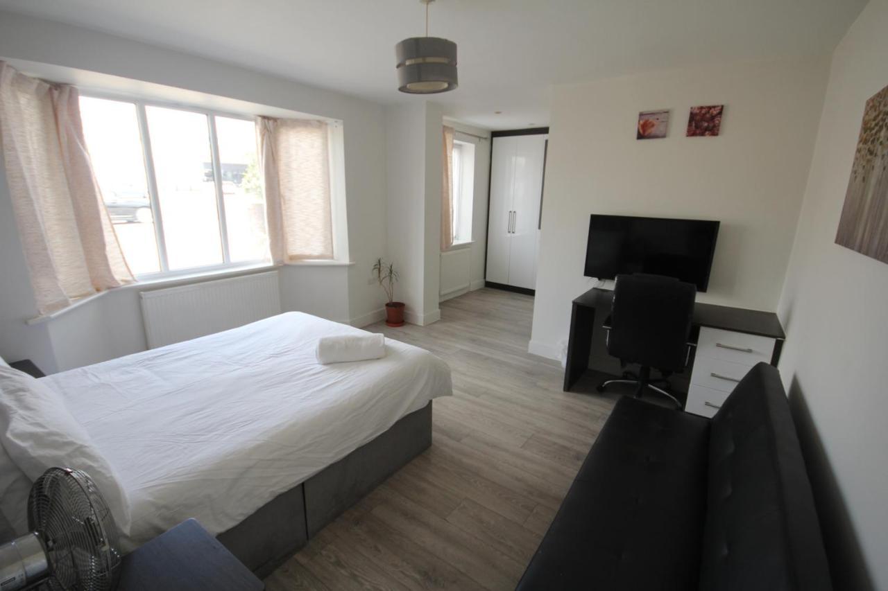 Lee'S House Villa Uxbridge Dış mekan fotoğraf